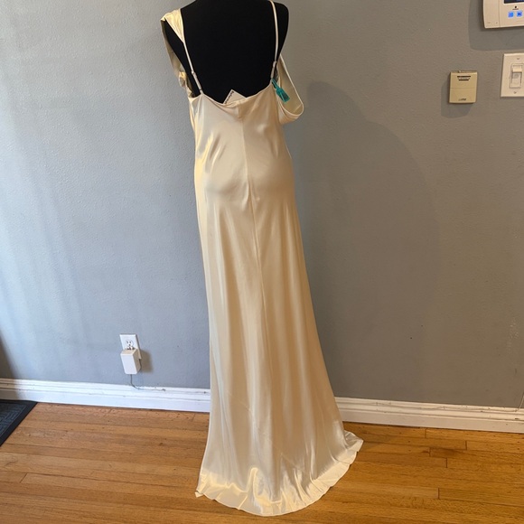 Reformation Ronda Silk Cowl Neck Wedding Maxi Dress Ivory White Size 10 NWT - Picture 10 of 17